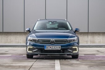 Volkswagen Passat Variant 1.4 TSI GTE Plug-In Hybrid 160 kW - 2