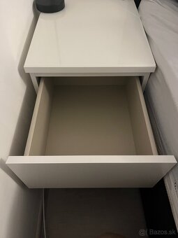 Ikea Malm nočné stolíky a komoda - 2