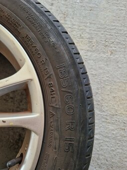 Letni pneu s disky 185/60 R15 - 2