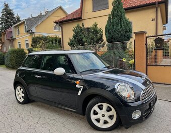 Mini Cooper D 1.6D 110ps • Facelift • edícia Seven • Black • - 2