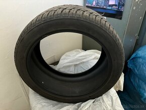 Nokian WR 285/40 R21 Zimne - 2