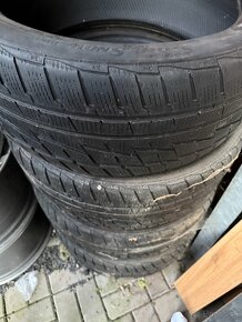 275/40 r20 - 2