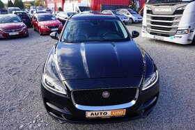 Jaguar F-Pace 2.0D I4 180k Prestige 4x4 - 2