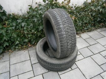 Predám 2x zimné pneu Pirelli 205/55 R16 91HXL - 2