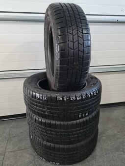 4x Continental 235/60 R17 102H Zimné pneumatiky. - 2