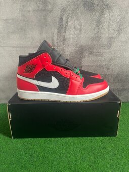 Nike Jordan mid SE malachite 44.5 - 2