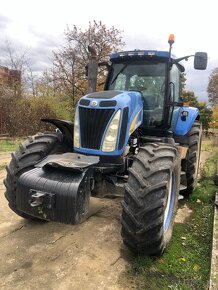 traktor new holland T8040 - 2