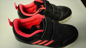 Tenisky Adidas 31 - 2