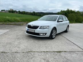 Škoda Octavia Combi 1.6 TDI 110k Business 4x4 - 2