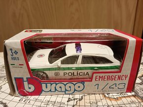 Slovenské policajné auto Burago - 2