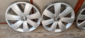 Predam 4x orginal VW R16 PUKLCE - 2