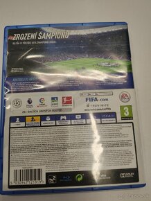 Hra FIFA 19 na PS4 a PS5 - 2