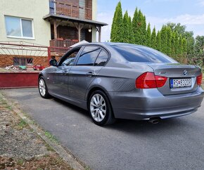 Bmw 318i 2010 - 2