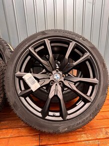 ZIMNA SADA ORIG.BMW X7 G07 R22 275/40/22.315/35/22.M-paket - 2