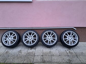 OZ racing 5x100 r18 ET 35 8J 225/40 r18 - 2