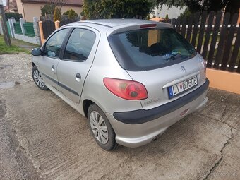 Peugeot 206 1.1i - 2