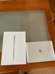 MacBook Air 2019 Retina Core i5 128 GB SSD - 2