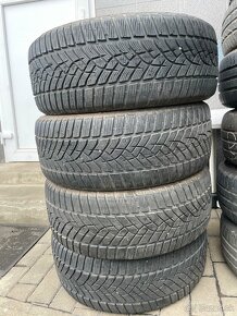 Goodyear 225/50r17 - 2