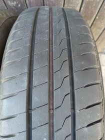 Predám ,,, Letné pneu Firestone 175/65 R15 ,,,, - 2