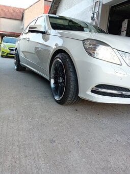 Mercedes e 250 cdi W 212 - 2