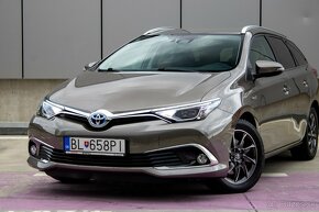 Toyota Auris Touring Sports Hybrid/Executive/SK vozidlo/ - 2