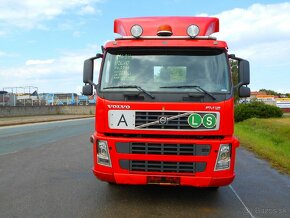 VOLVO FH13 440 64T - 2