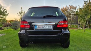 Mercedes Benz B trieda B150 - 2