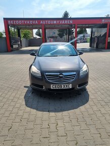 Opel insignia 1.8 benzin - 2