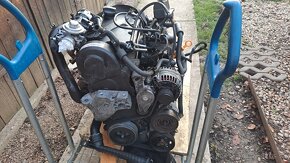 Motor 1.9 TDI -74 KW GOLF 4 - 2