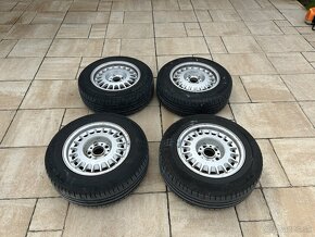 Disky BMW styling 2 - 5x120 R15 + krytky + Letne pneu - 2