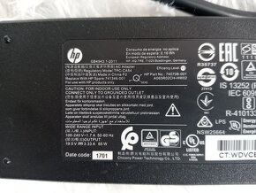 predám originálnu nabíjačku pre notebooky HP 65W - 2