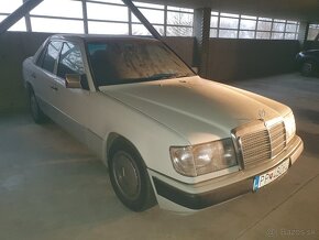 Mercedes W124 200E - 2