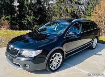 Škoda Superb 2 Combi 2.0tdi 103kW DSG 4x4 Outdoor - 2