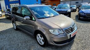 Volkswagen Touran 1.9 TDI DPF Trendline - 2