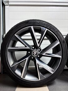 Skoda Vega 5x112 R19 Letne - 2