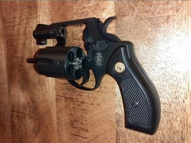 Revolver Umarex S&W Chiefs Special 9mm R.K. - 2