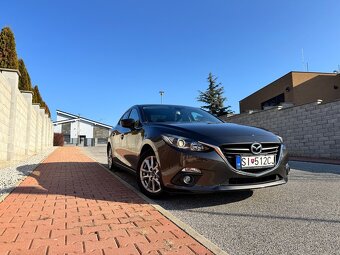 Mazda 3 sedan Skyactiv G - 2