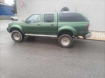 Nissan Navara D22  2.5D - 2