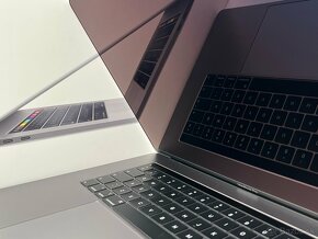 MacBook Pro 15 (2019) 16GB / 512GB Nová baterka - 2