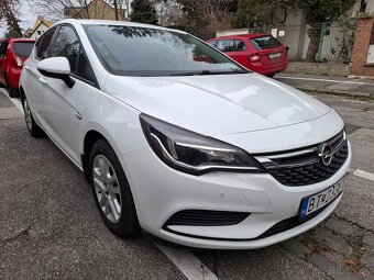 Predám Opel Astra F - 2