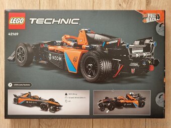 Lego Technic 42169 NEOM McLaren Formula E Race Car - 2