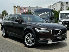Volvo V90 Cross Country D5 4x4 A8, Pilot Assist, Panoráma - 2