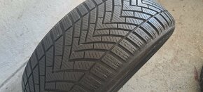 195/50 r15 zimne pneumatiky Vredestein - 2