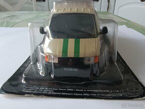 1:43 Gaz 3302 Ratnik -prevoz peňazí - 2