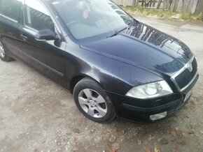 Rozpredám škoda octavia 2 combi 1,9 tdi color 9910 - 2