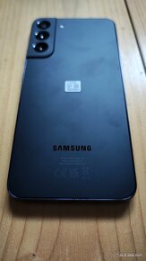 Samsung Galaxy S22 +/256GB - 2