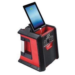 MILWAUKEE M18™ Bluetooth® Rádio / nabíjačka - 2