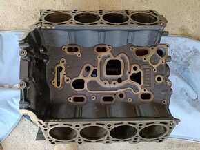 Blok motora audi A8 d3 4.2 bitdi BVN - 2