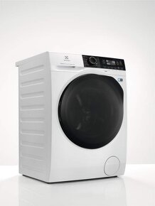 Predám práčku so sušičkou Electrolux PerfectCare 800 - 2