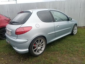 Peugeot 206 GTi - 2